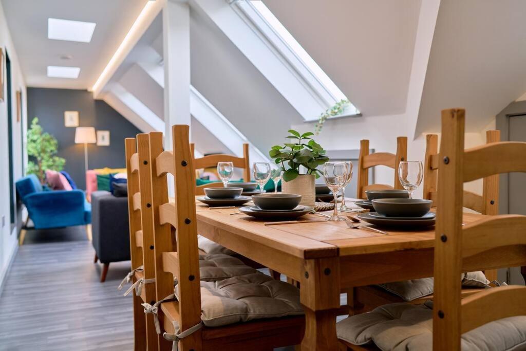 York City Central Apartment And Coffee Shop Bagian luar foto