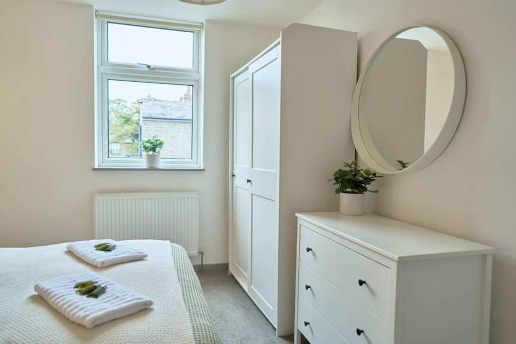 York City Central Apartment And Coffee Shop Bagian luar foto