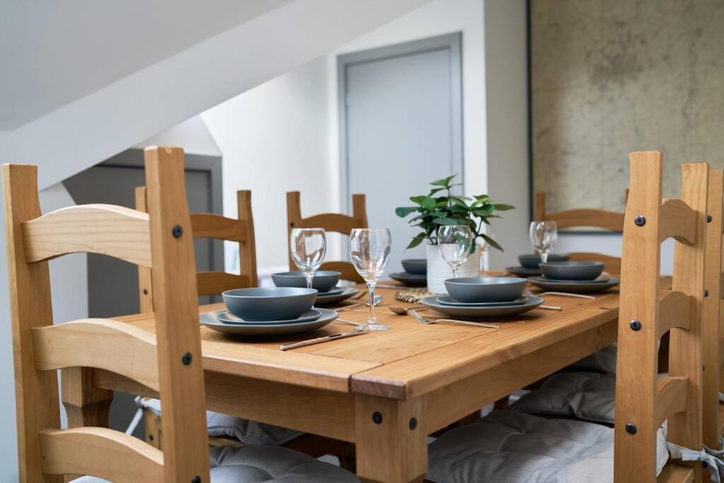York City Central Apartment And Coffee Shop Bagian luar foto