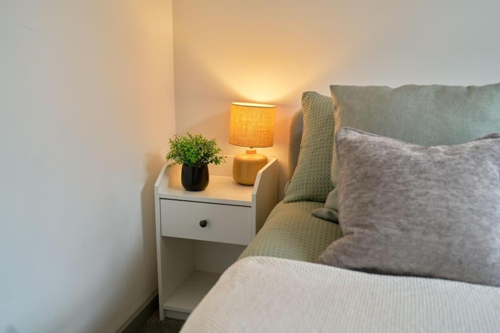 York City Central Apartment And Coffee Shop Bagian luar foto