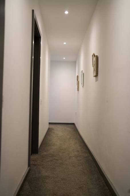 York City Central Apartment And Coffee Shop Bagian luar foto
