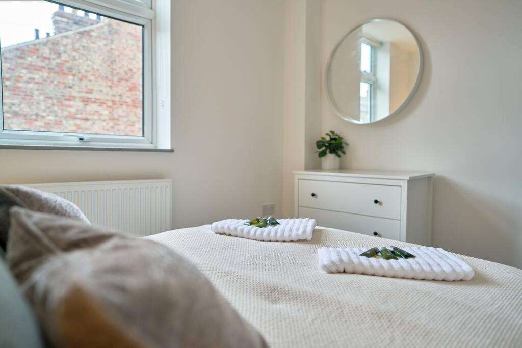 York City Central Apartment And Coffee Shop Bagian luar foto